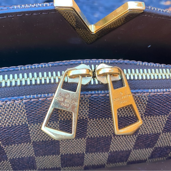 SOLD Louis Vuitton Damier Ebene Kensington Bowling Bag - Picture 8 of 16